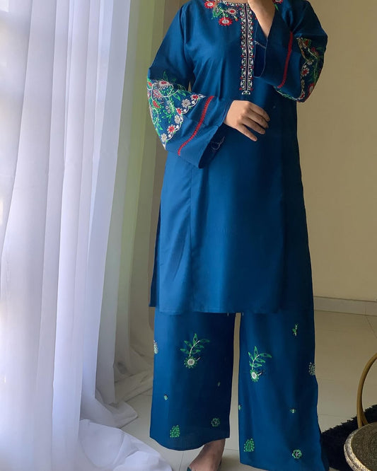 Zink Embroidered Linen Suit | Shop Elegant Floral Kurta & Trousers