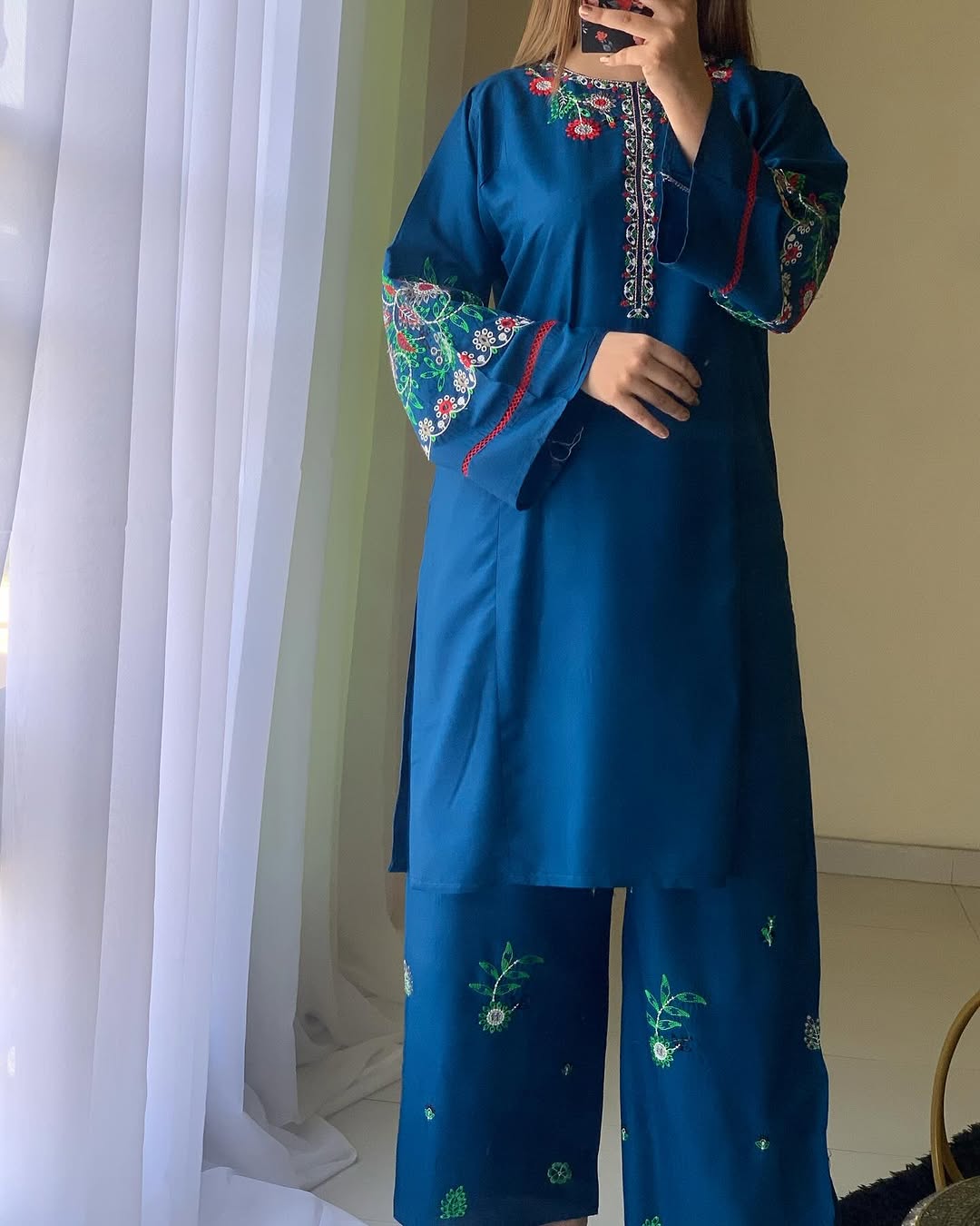 Zink Embroidered Linen Suit | Shop Elegant Floral Kurta & Trousers