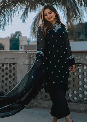 chiffon Black Embroidered Formal Suit – Women’s Premium Party Wear | Libaas-e-Resham