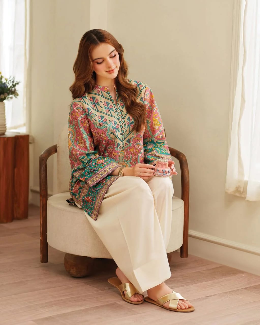 Libaas-e-Resham: Vibrant Printed Kurta & Ivory Trouser Set