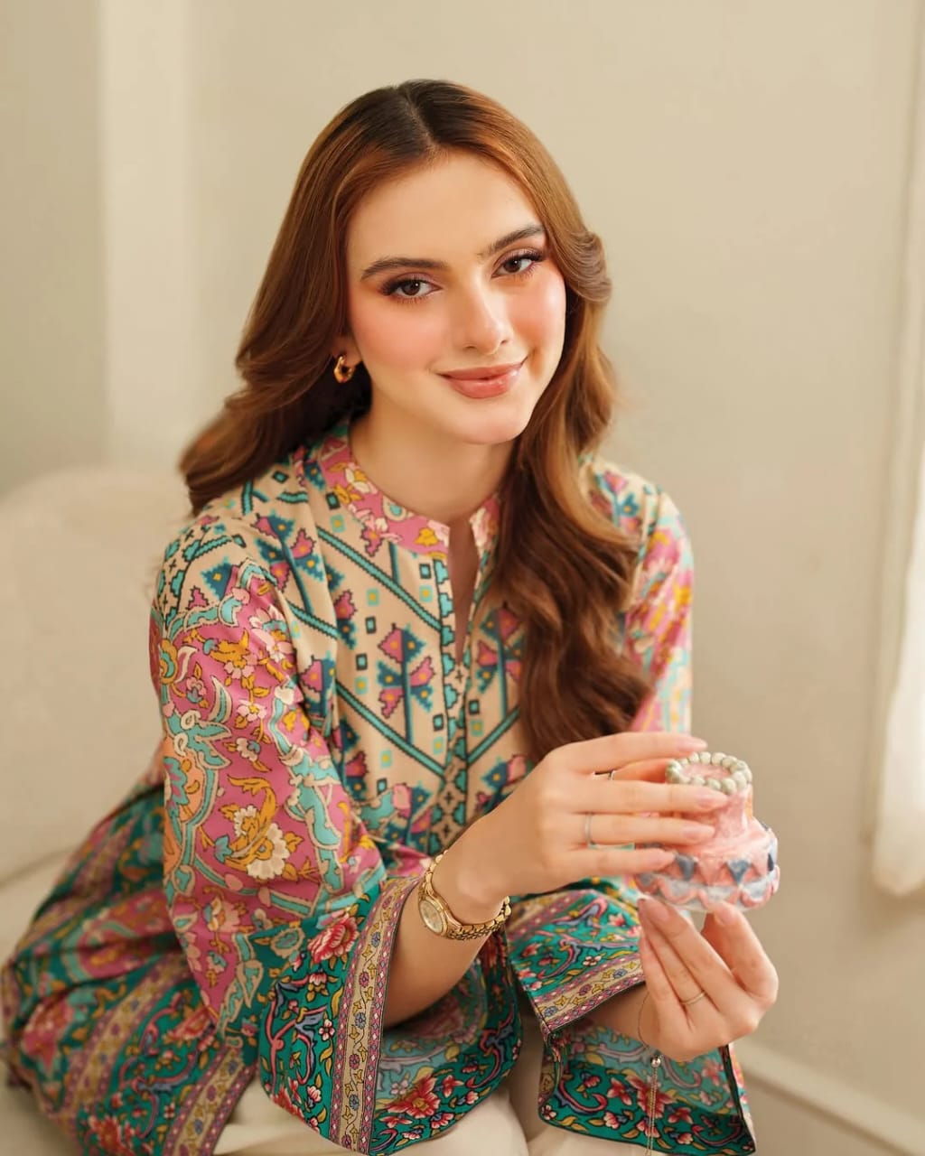 Libaas-e-Resham: Vibrant Printed Kurta & Ivory Trouser Set