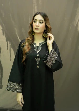 Libaas-e-Resham: Women's Black Embroidered Linen Kurta Set - 2 Piece Ready to Wear