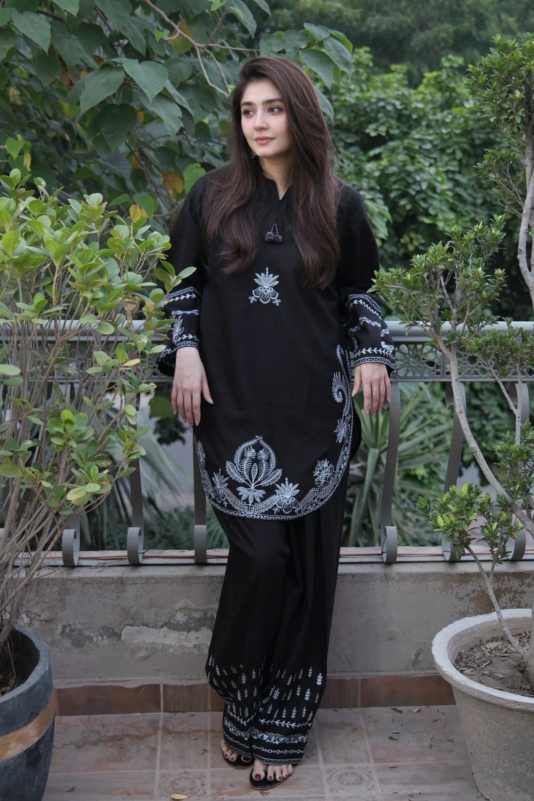 Black Embroidered Two-Piece Co-ord Set | Libaas-e-Resham